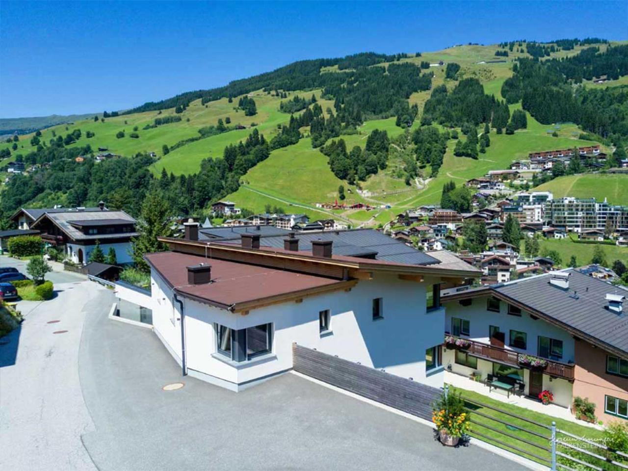 Ferienwohnungen Falkenstein Hinterglemm Saalbach-Hinterglemm Bilik gambar
